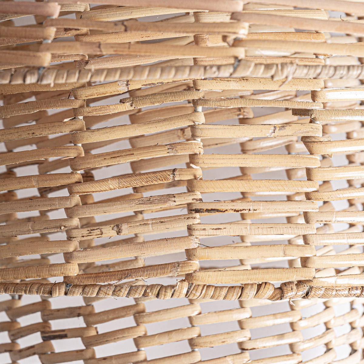 APLIQUE PLISSÉ RATTAN