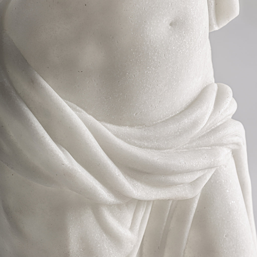 ESCULTURA THAIS