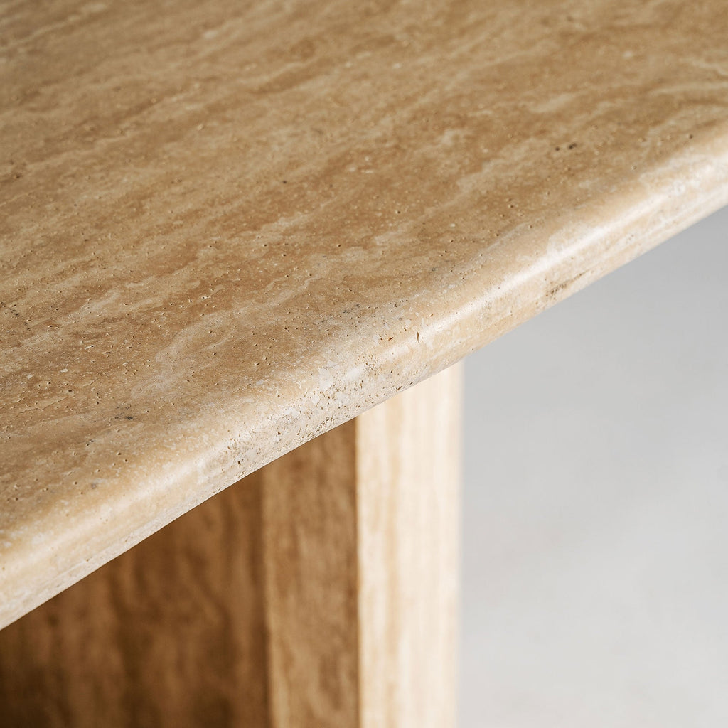 MESA COMEDOR THIENNES