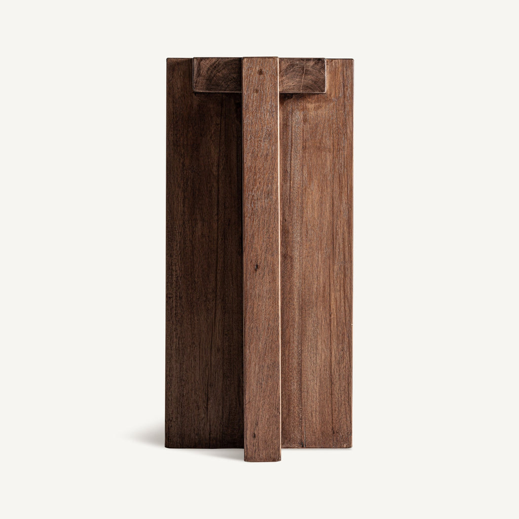 PEANA BRUTALIST